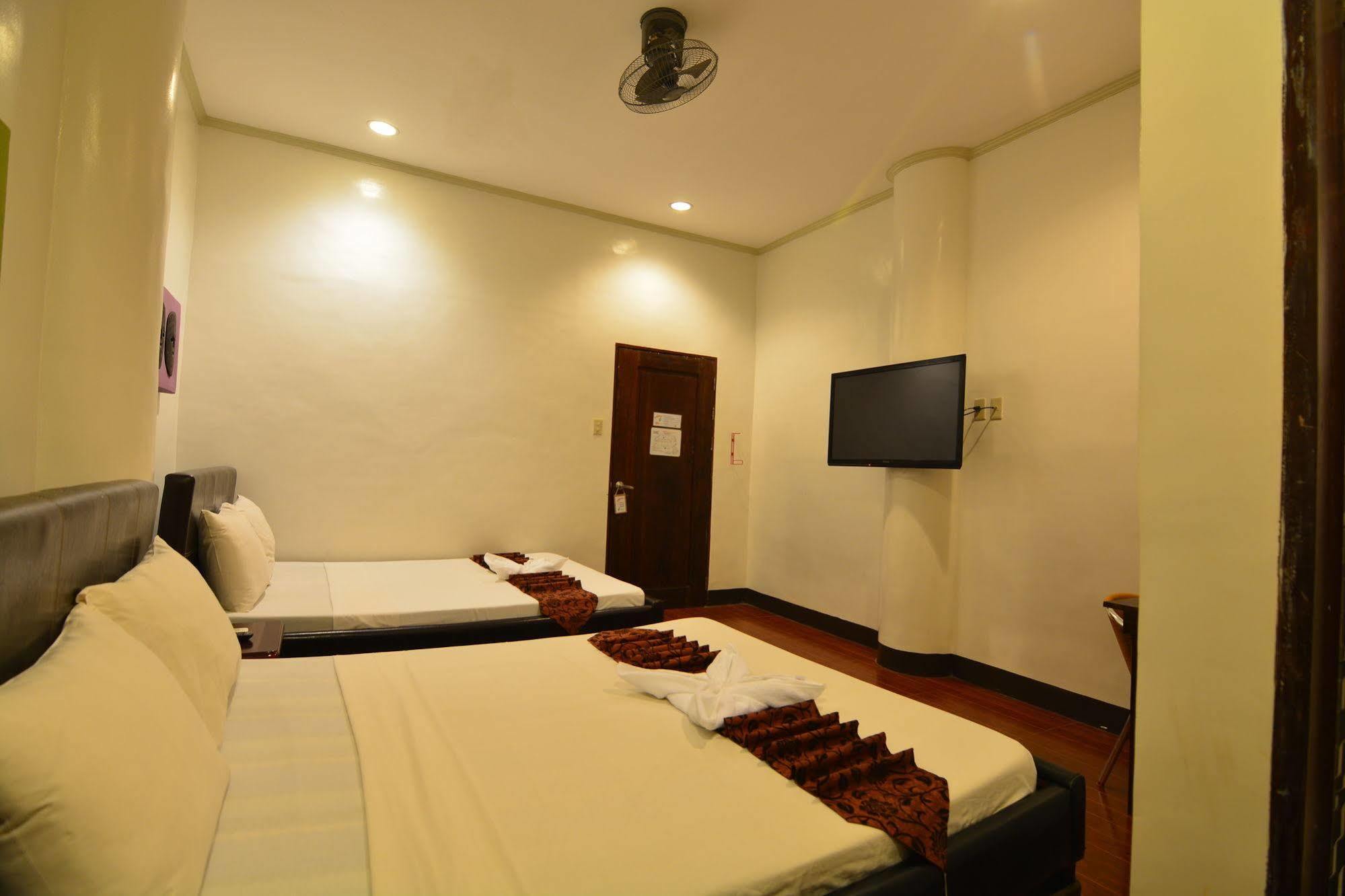 Kawayanan Heights Inn  Coron Exterior foto