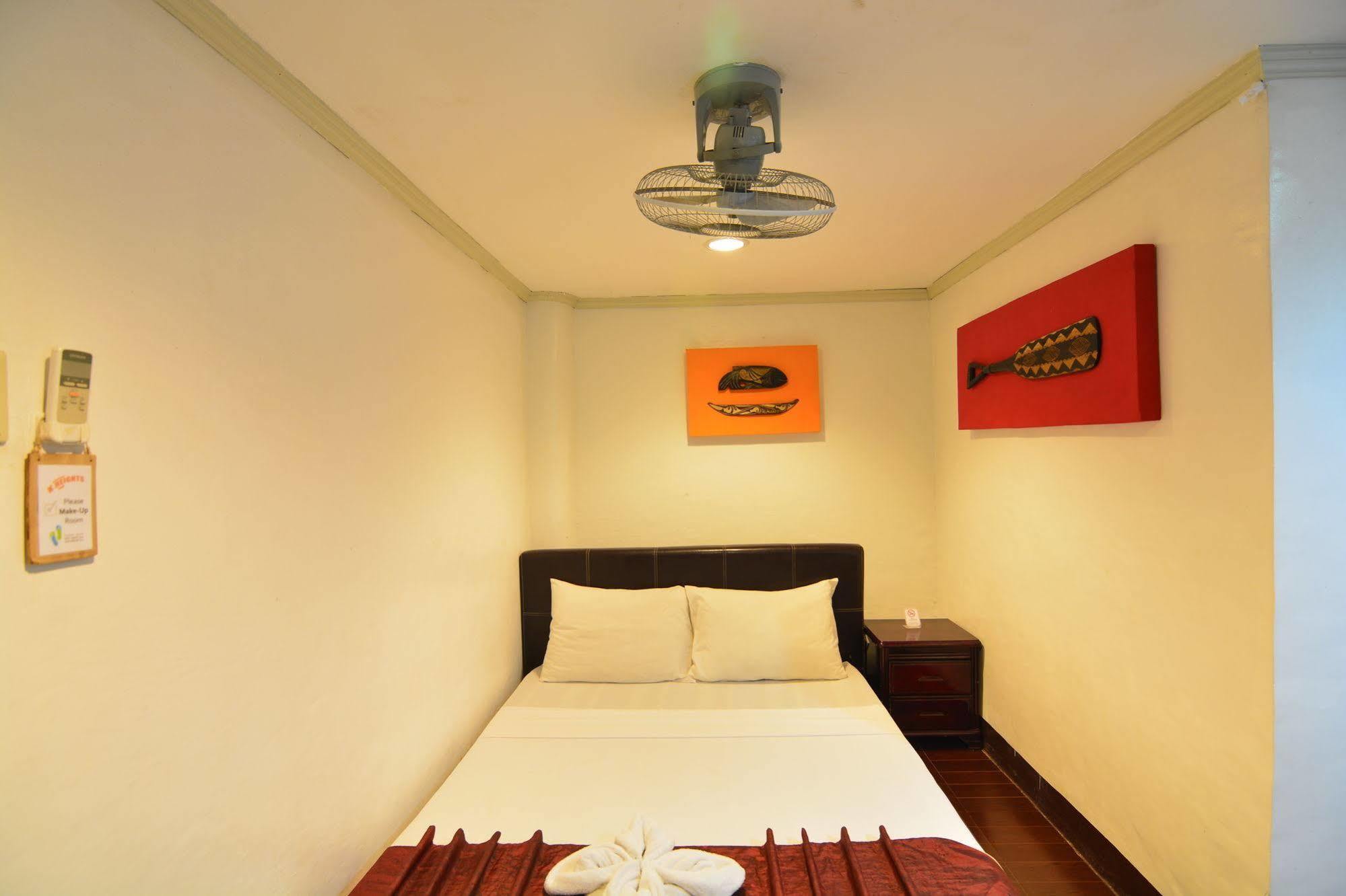 Kawayanan Heights Inn  Coron Exterior foto