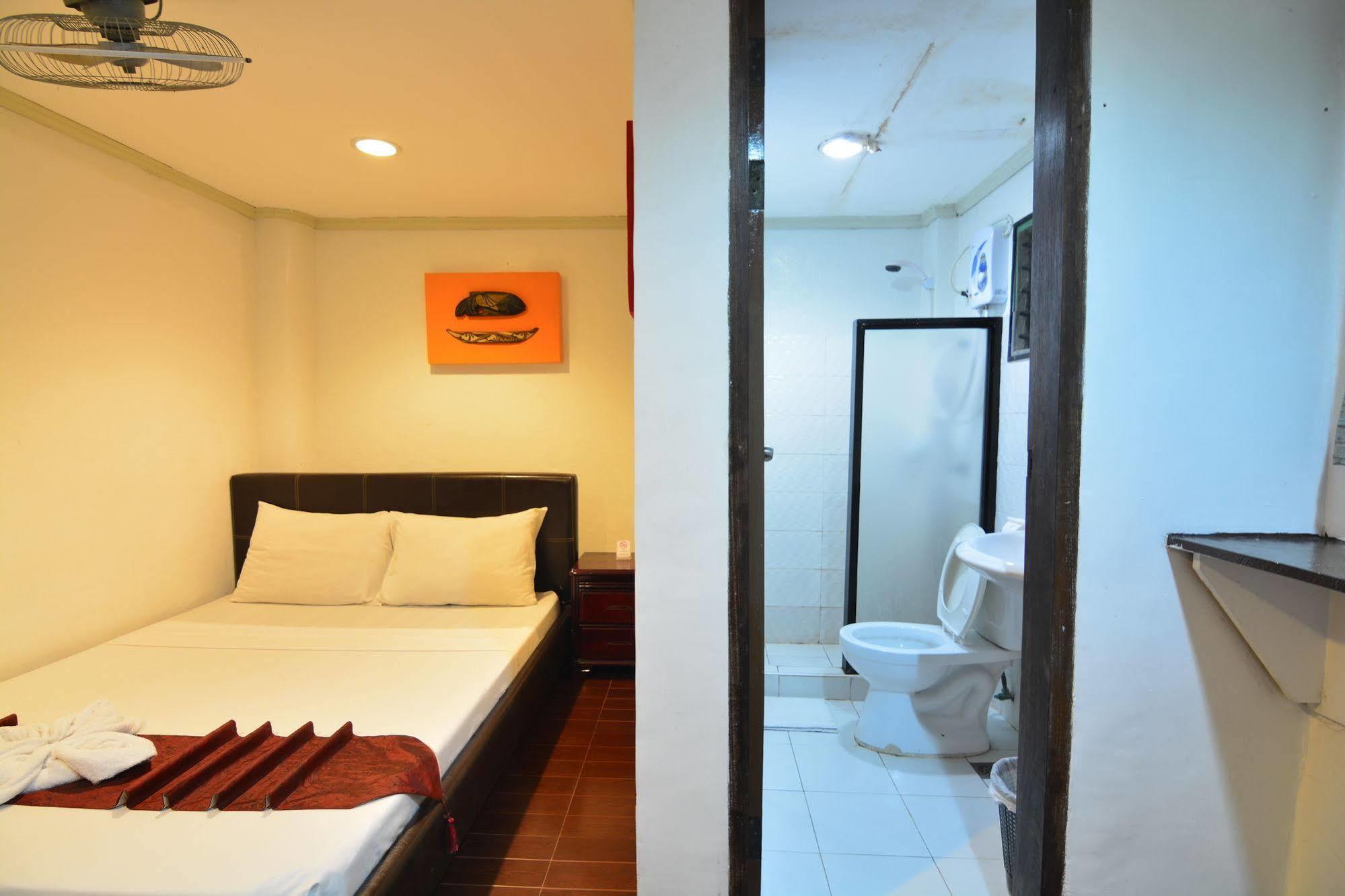 Kawayanan Heights Inn  Coron Exterior foto